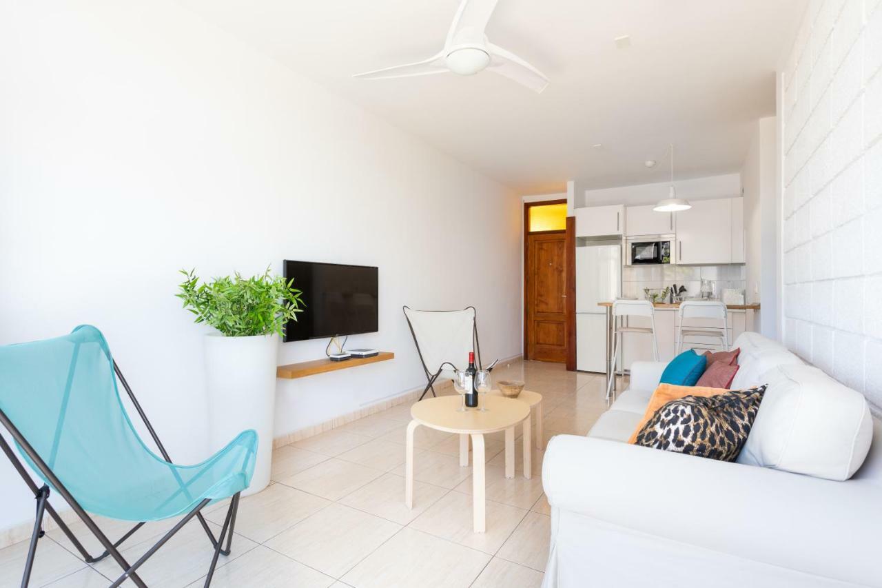 Las Americas Downtown : Prime Location Accomm. アロナ エクステリア 写真