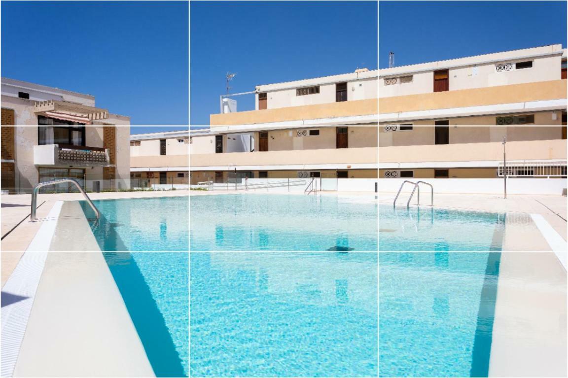 Las Americas Downtown : Prime Location Accomm. アロナ エクステリア 写真