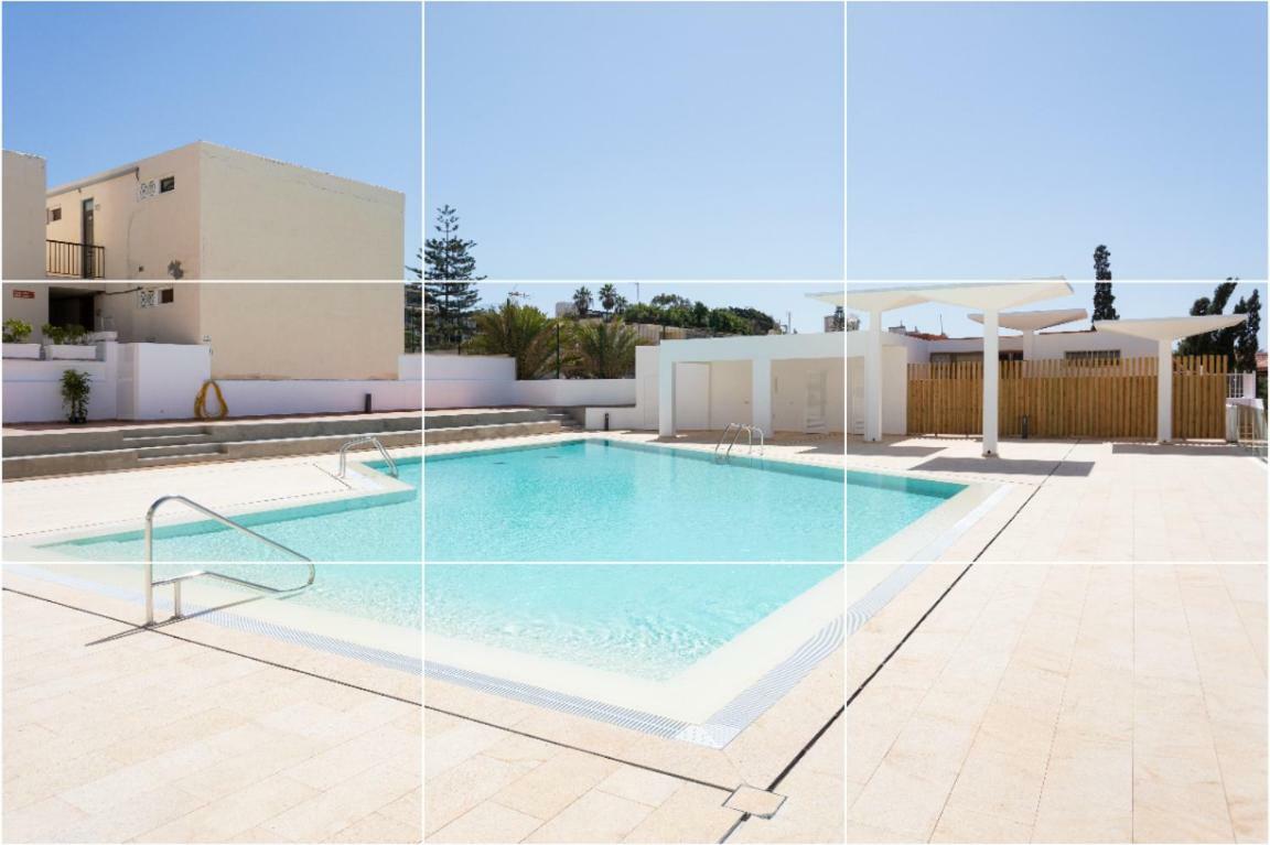 Las Americas Downtown : Prime Location Accomm. アロナ エクステリア 写真